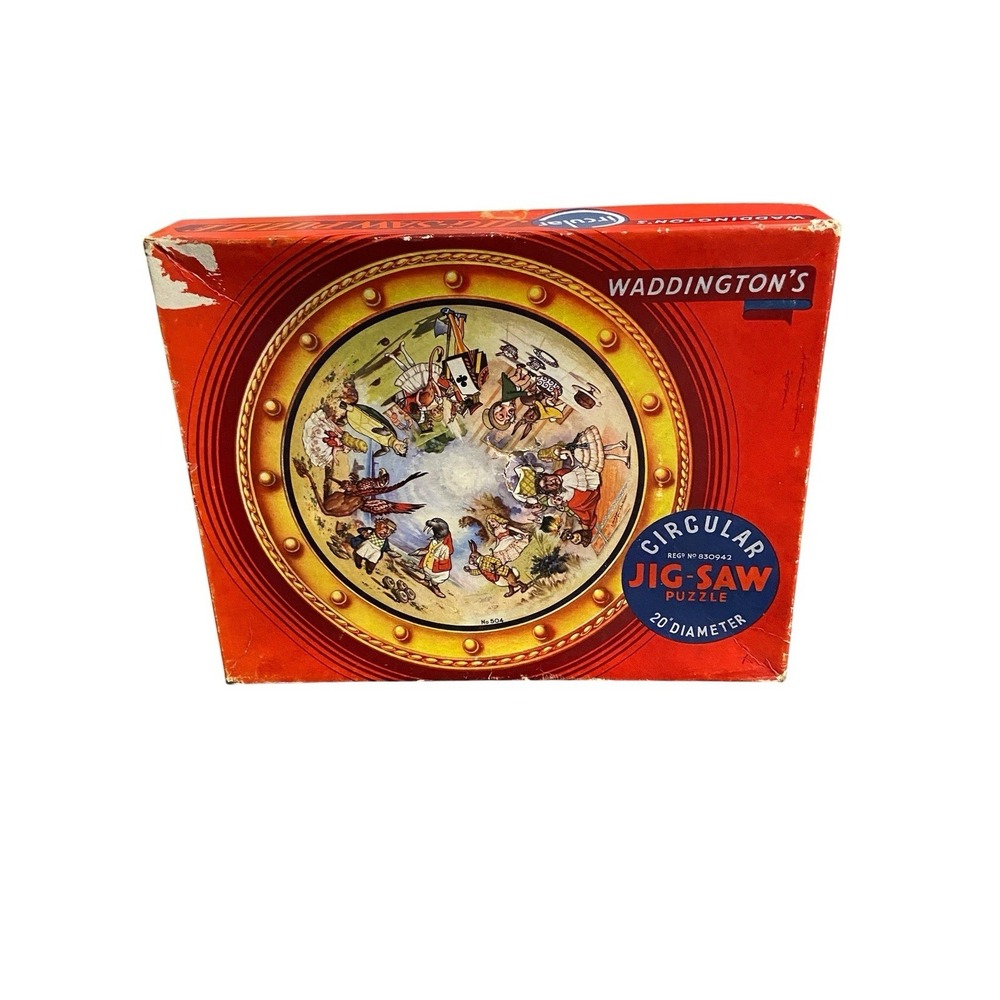 Vintage Waddington's Alice in Wonderland Circular Jigsaw Puzzle No. 504